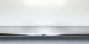 שולחן נירוסטה